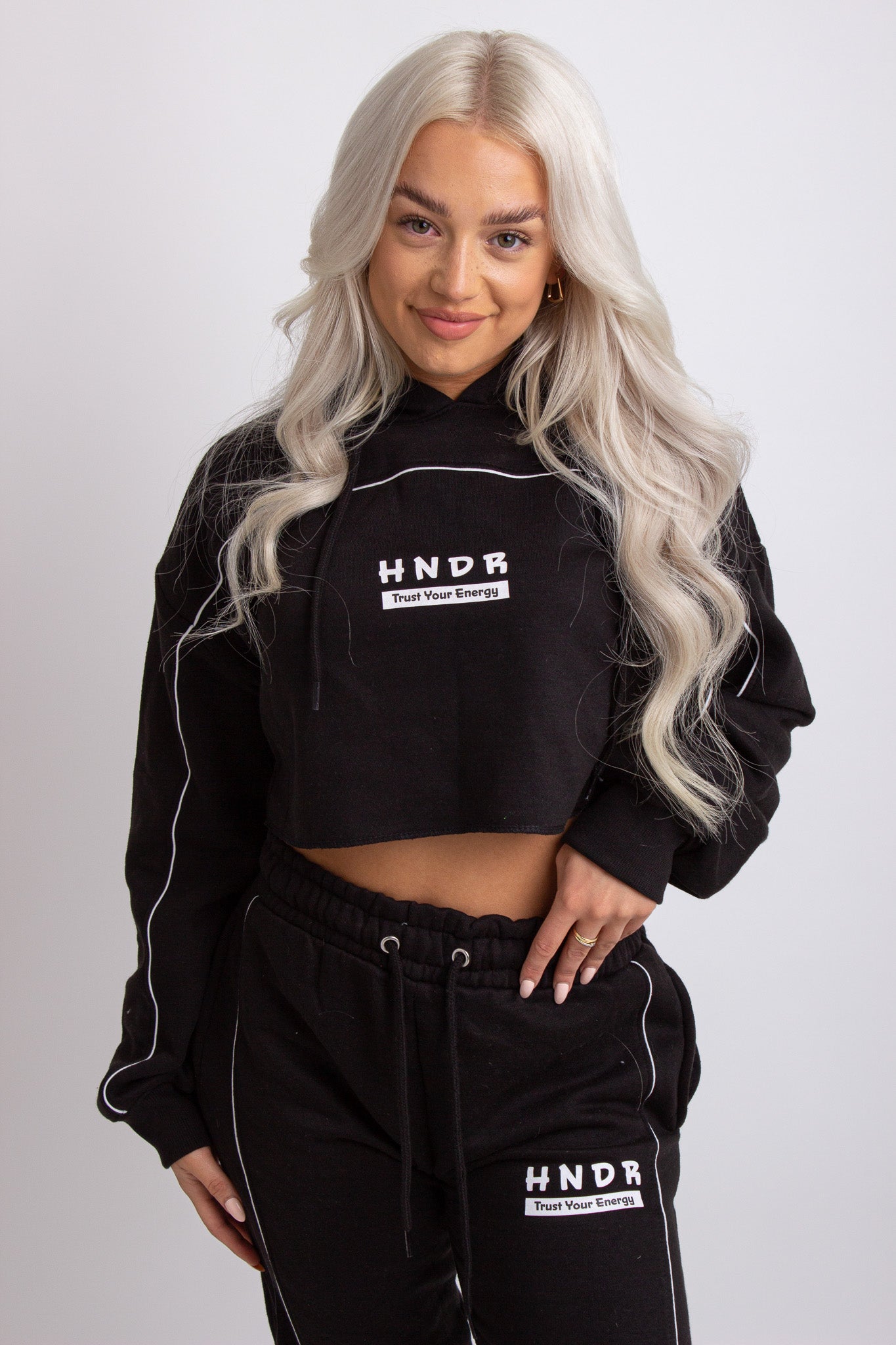 HNDR Cropped Hoodie Joggers Tracksuit Black