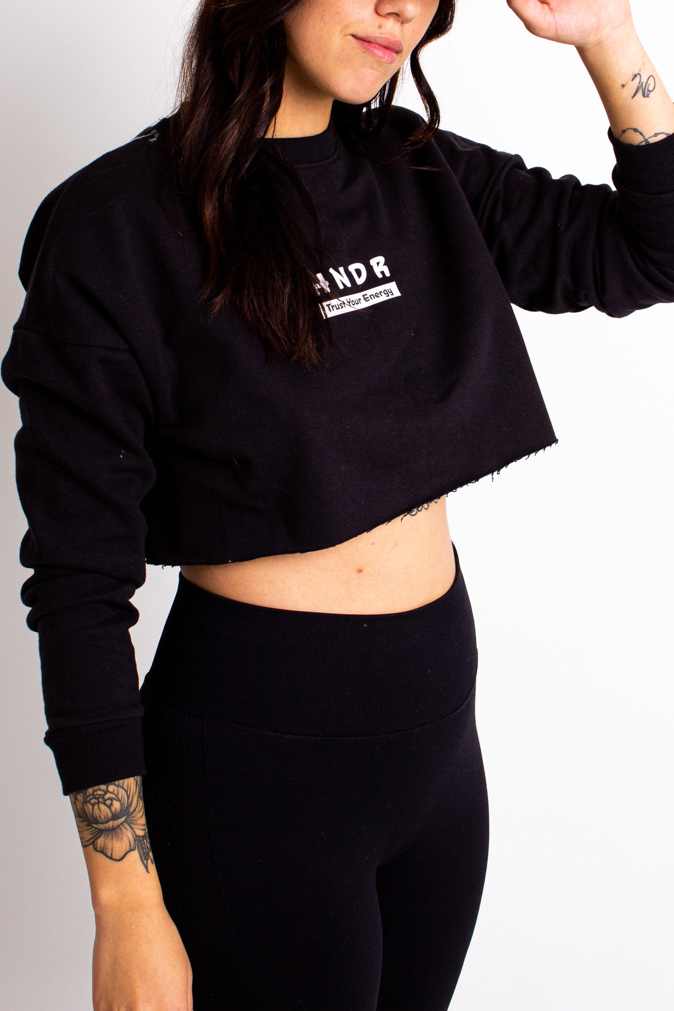 HNDR Logo Black Oversized Cropped Sweatshirt